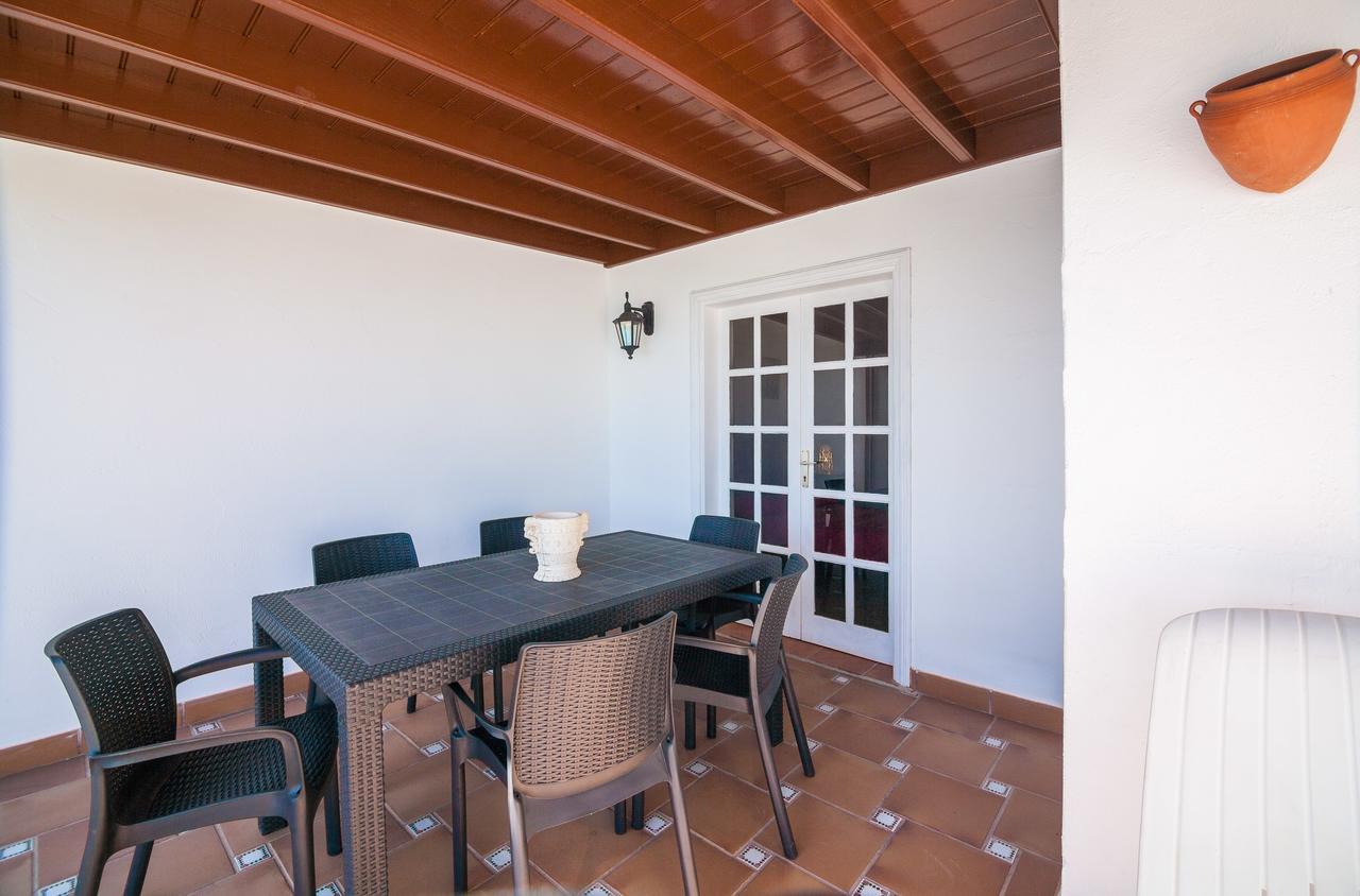 Villa Tias Exterior photo